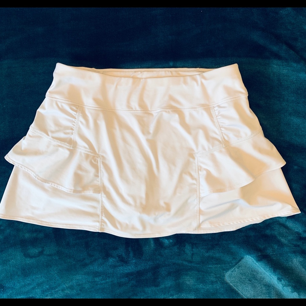 Athleta Momentum Skort